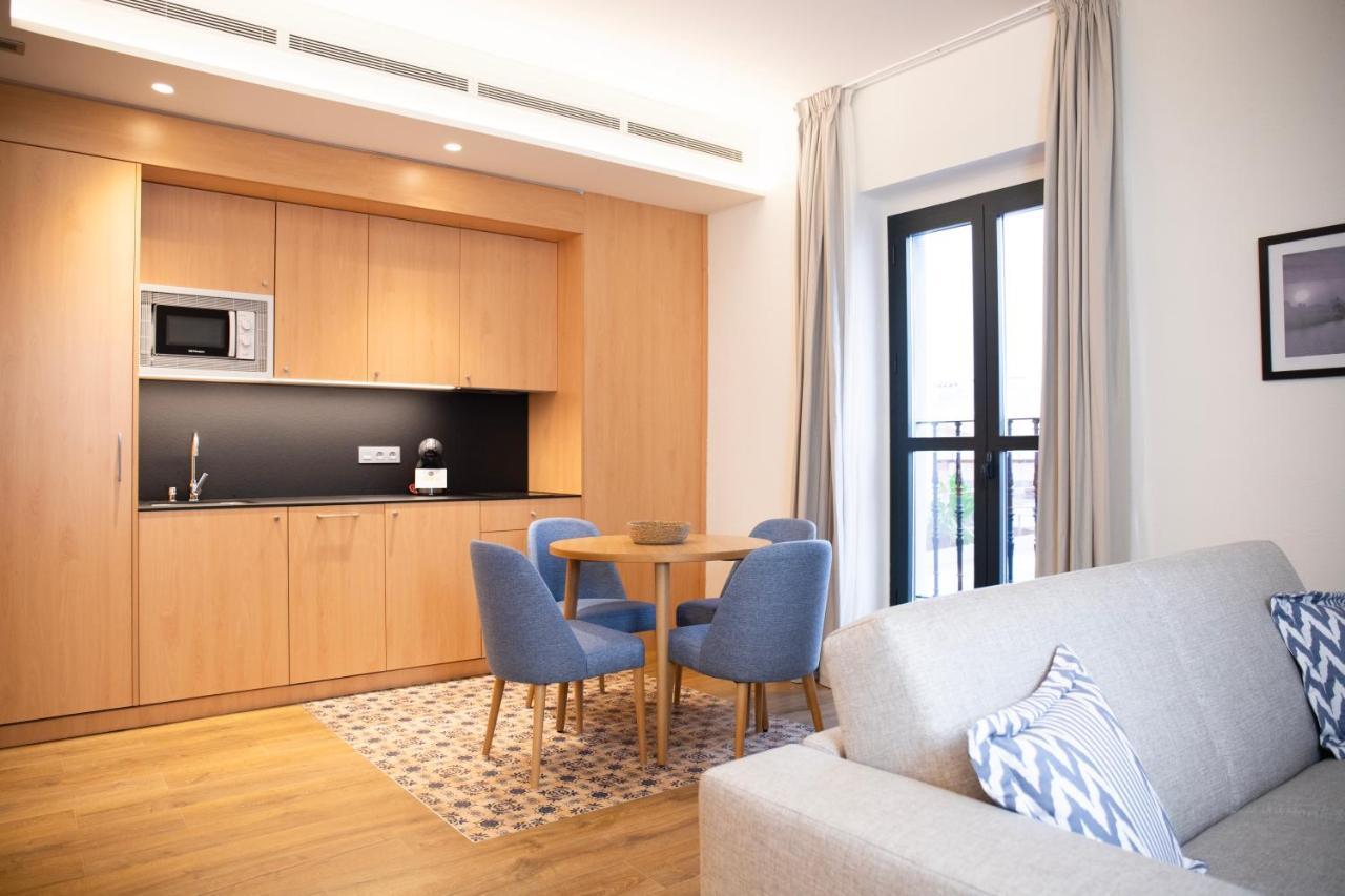 Nqn Aparts & Suites Sevilla Luaran gambar