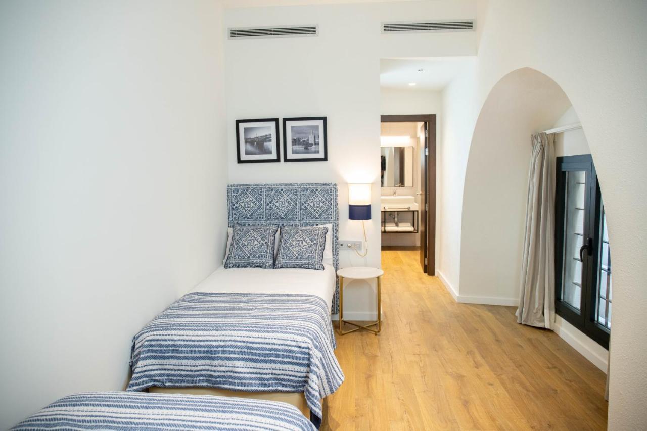 Nqn Aparts & Suites Sevilla Luaran gambar