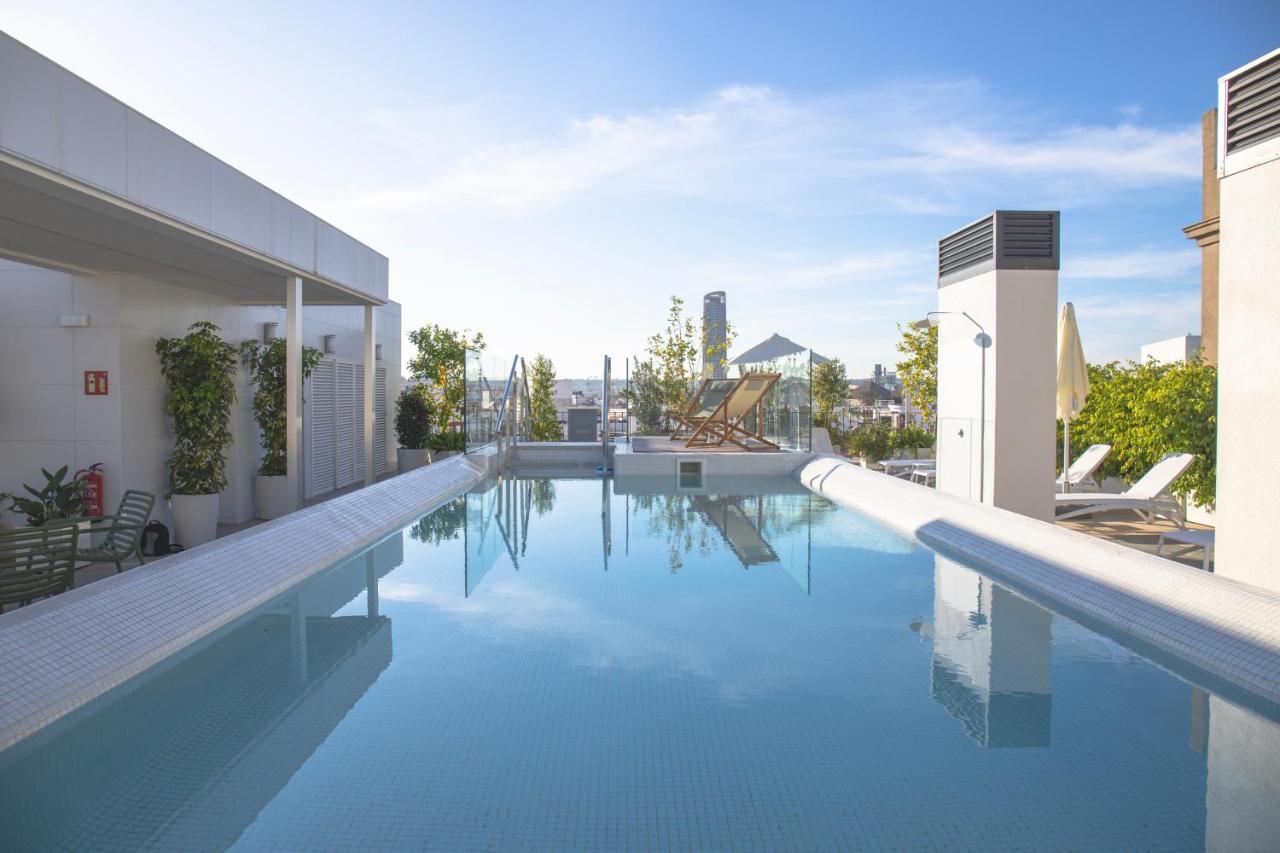 Nqn Aparts & Suites Sevilla Luaran gambar
