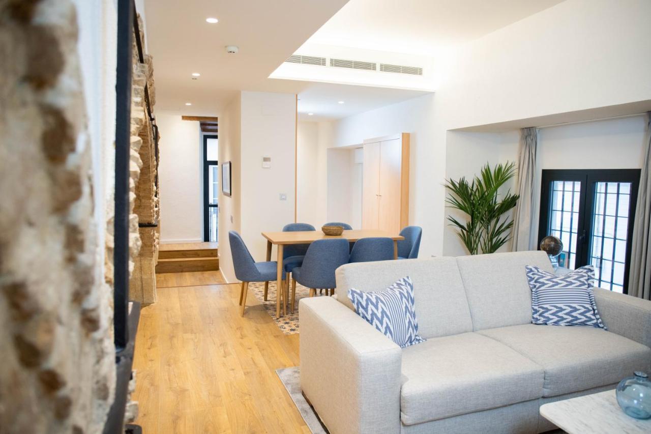 Nqn Aparts & Suites Sevilla Luaran gambar