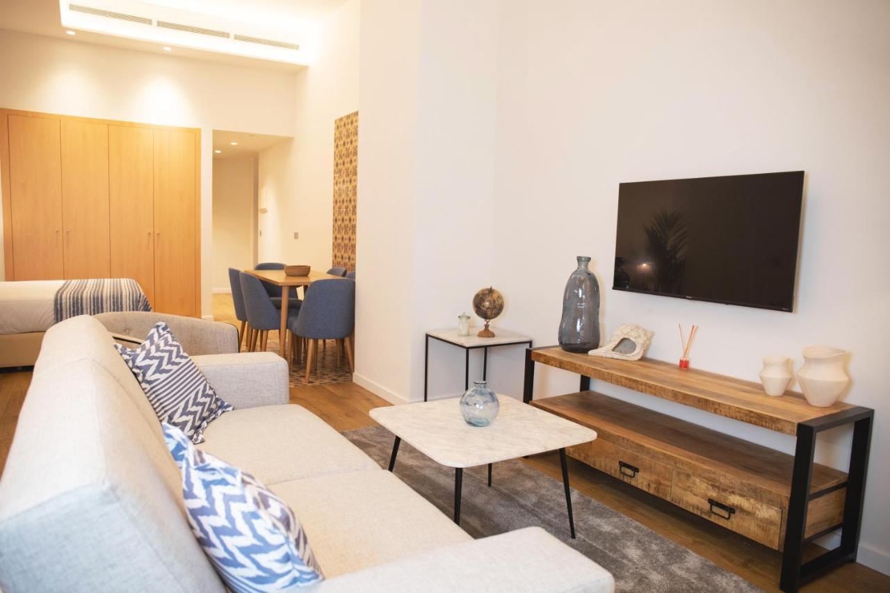 Nqn Aparts & Suites Sevilla Luaran gambar