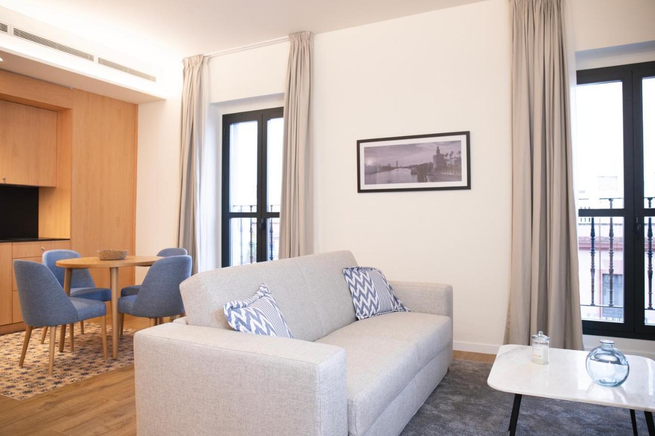 Nqn Aparts & Suites Sevilla Luaran gambar