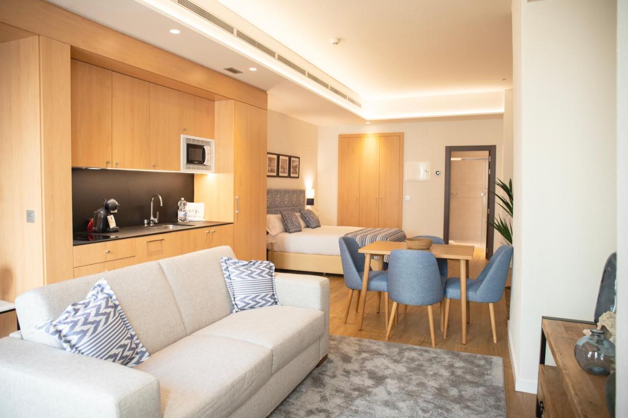 Nqn Aparts & Suites Sevilla Luaran gambar