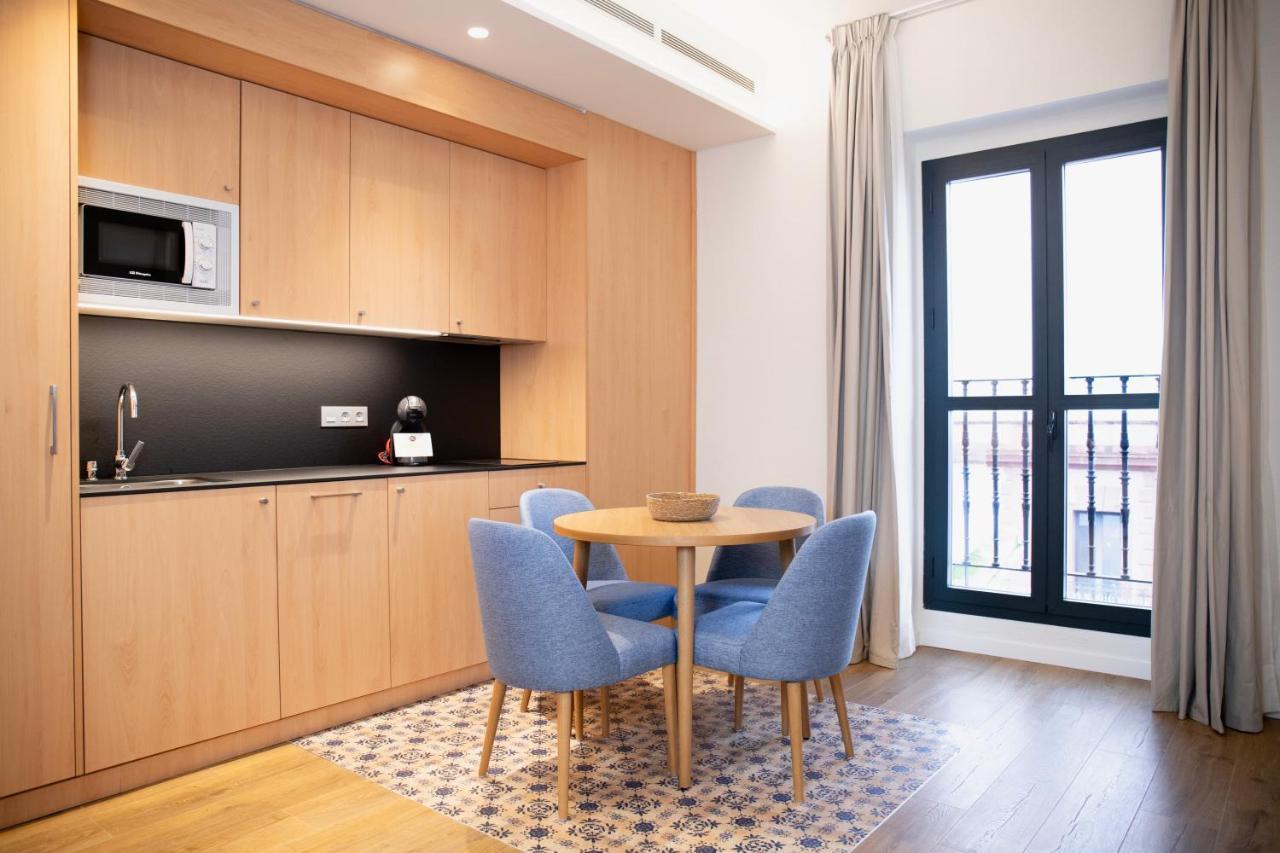 Nqn Aparts & Suites Sevilla Luaran gambar