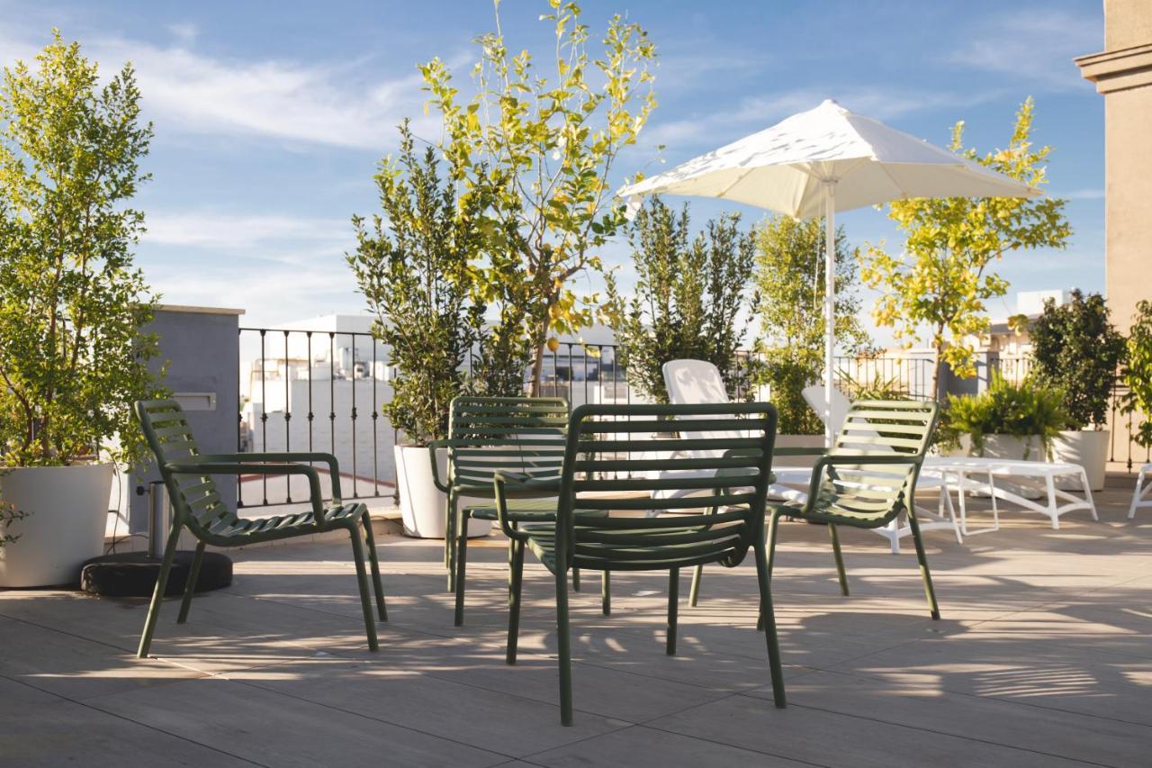 Nqn Aparts & Suites Sevilla Luaran gambar
