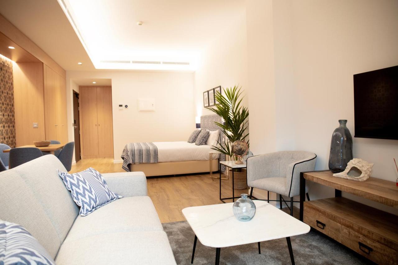 Nqn Aparts & Suites Sevilla Luaran gambar