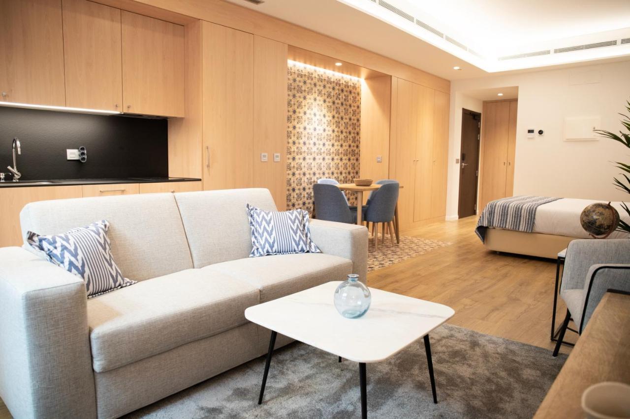 Nqn Aparts & Suites Sevilla Luaran gambar